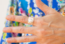 Elegant Beaten Ring